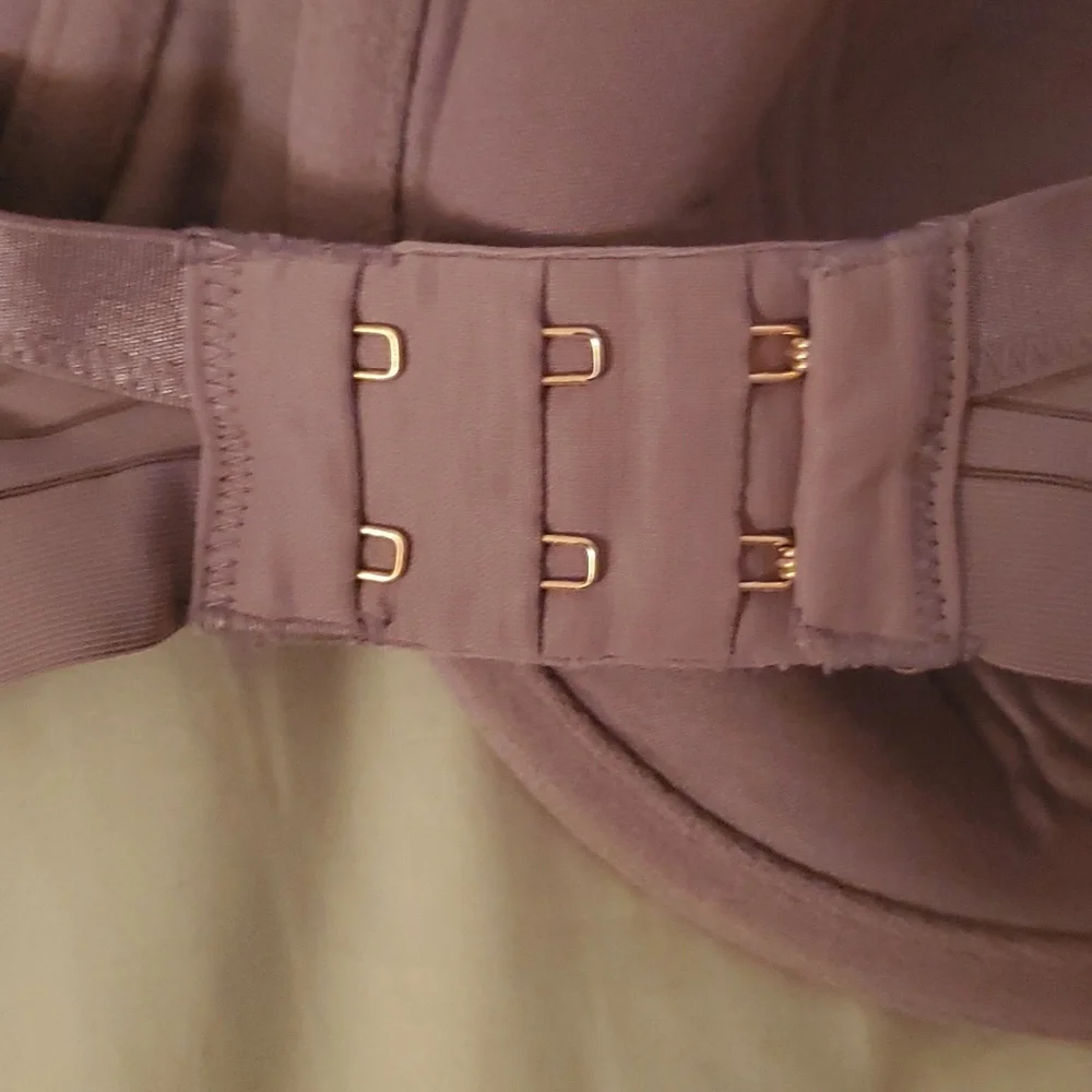 Bra - Picture 4 of 4
